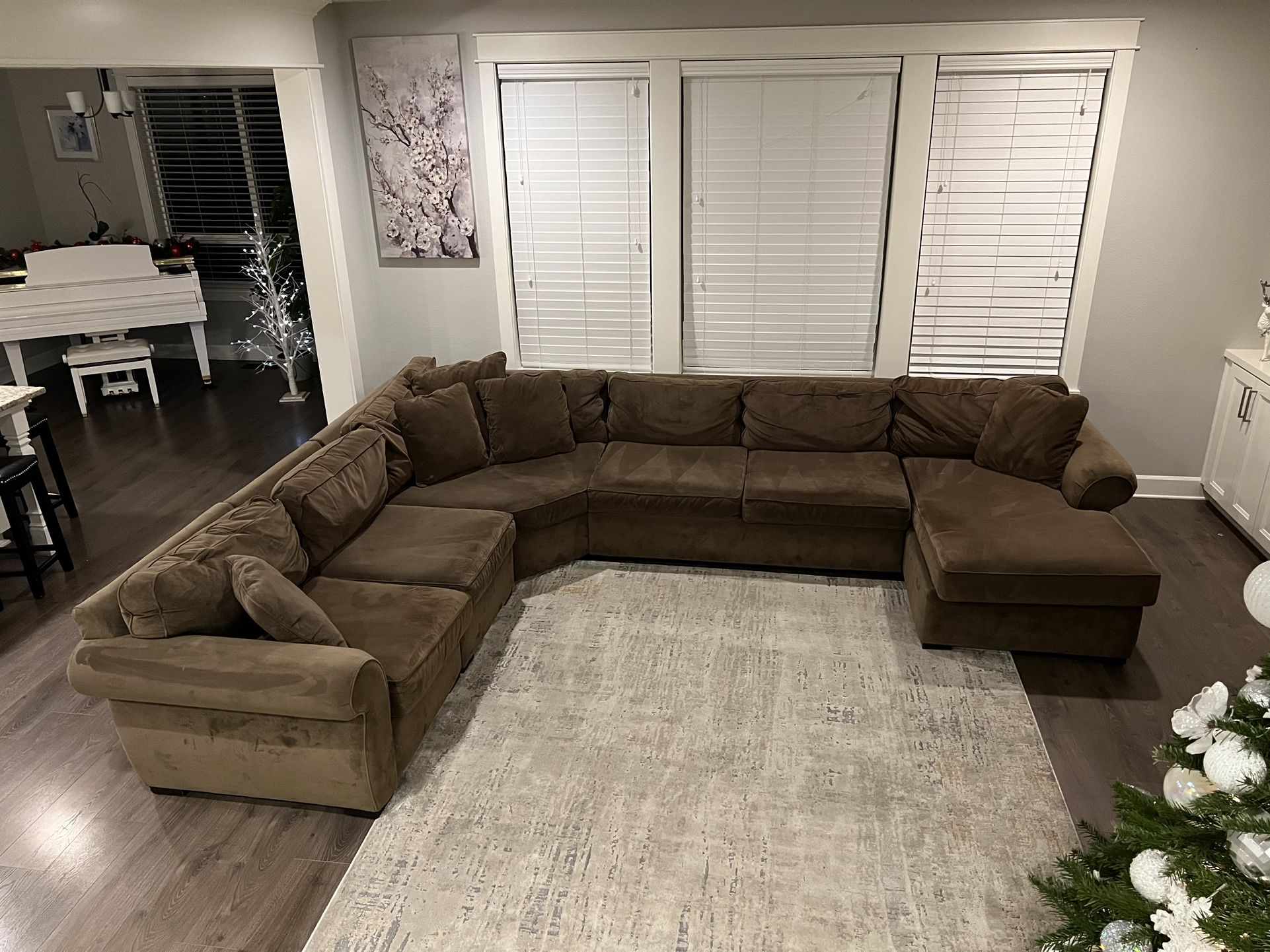 5 pc. Couch