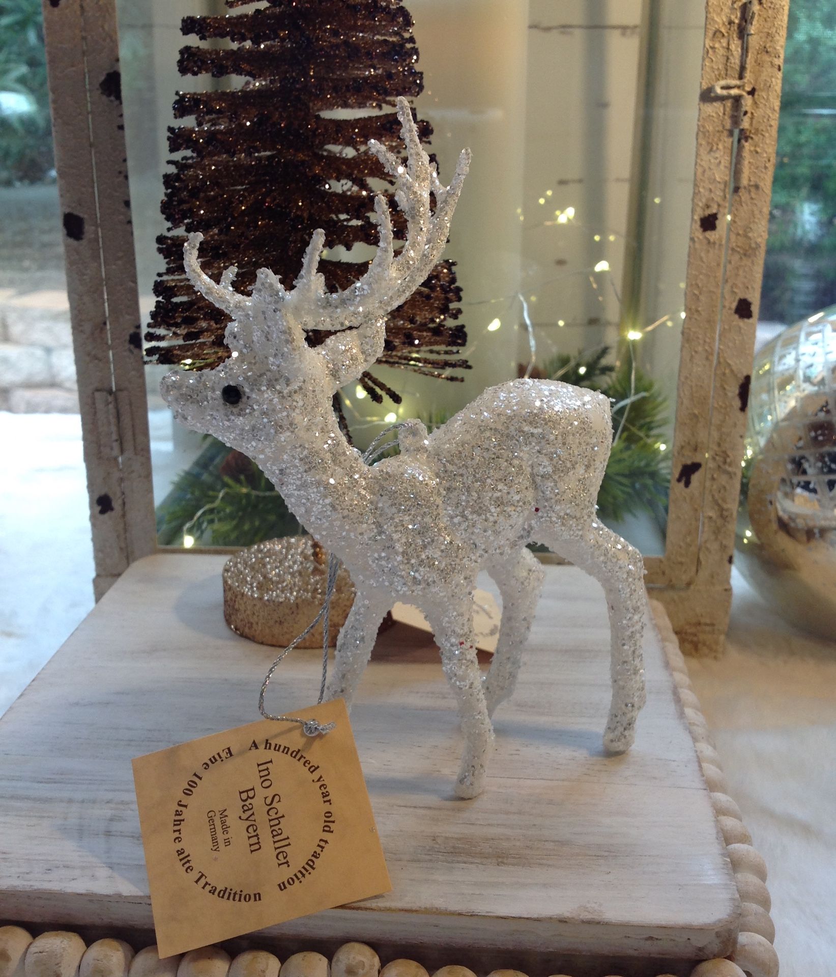 NEW COLLECTIBLE INO SCHALLER BAYERN WHITE REINDEER ORNAMENT
