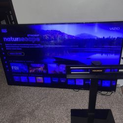 VIZIO Televisor inteligente LED FHD de 24 pulgadas, 1080p, clase D, para juegos y transmisión,