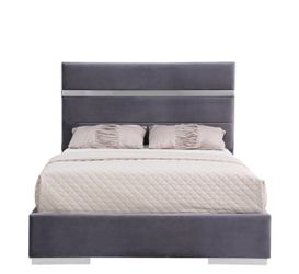 Brand New Grey Platform Bed 🛏️ MATTRESS NOT INCLUDED Queen & King Size Available 