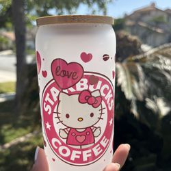 Hello Kitty Starbucks Cup 