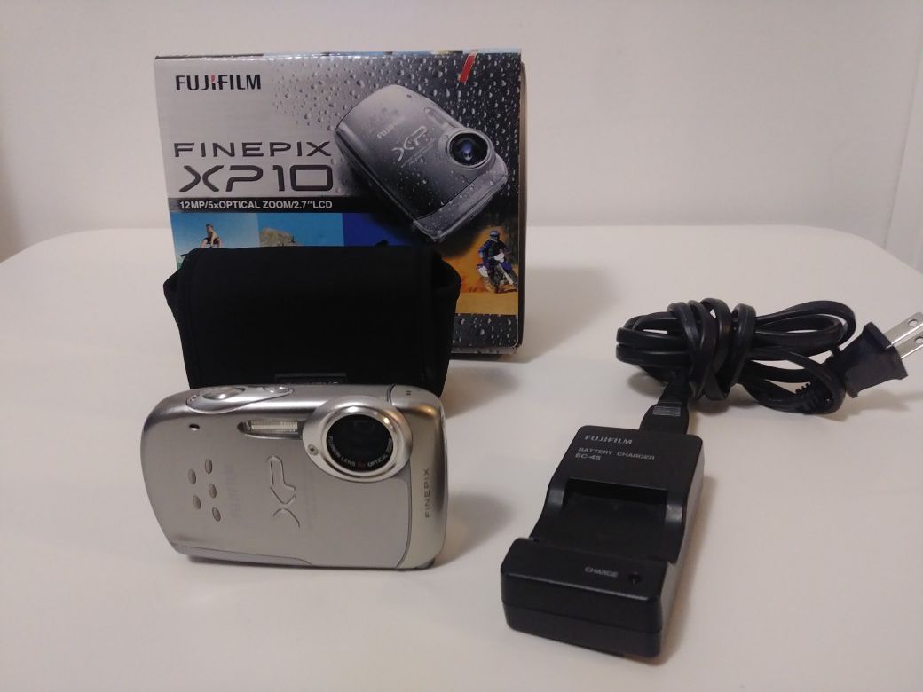 Fujifilm Digital Camera - $25