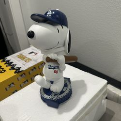 Dodgers Snoopy Bobblehead 