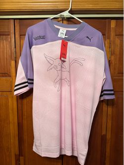 NWT PUMA x Pokémon Espeon Oversized Jersey Pearl Pink Purple Size XL 0196