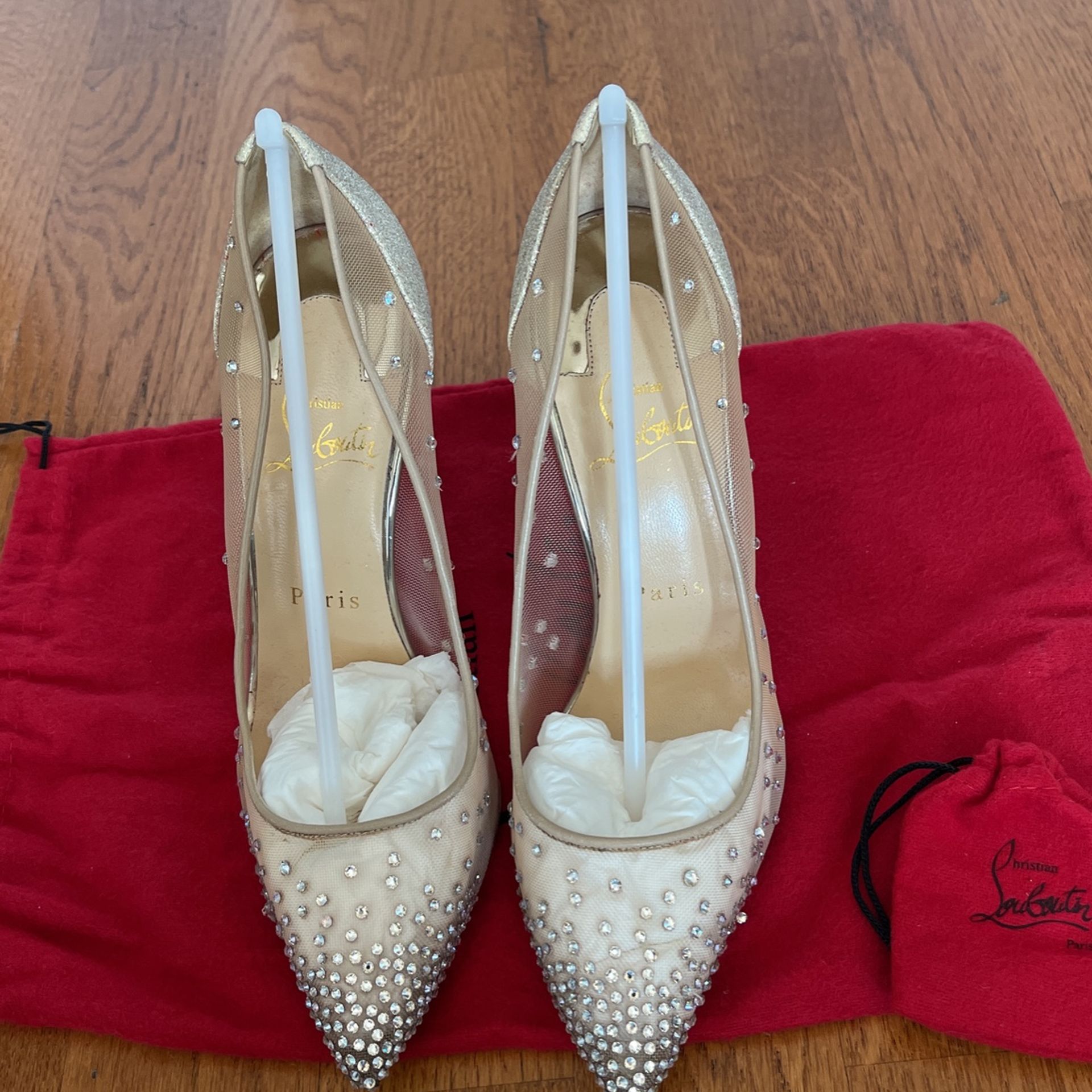 Christian Louboutin Cinderella Shoes for Sale in Chicago, IL - OfferUp