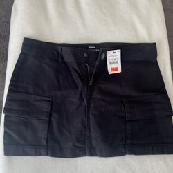 Mini Skirt 