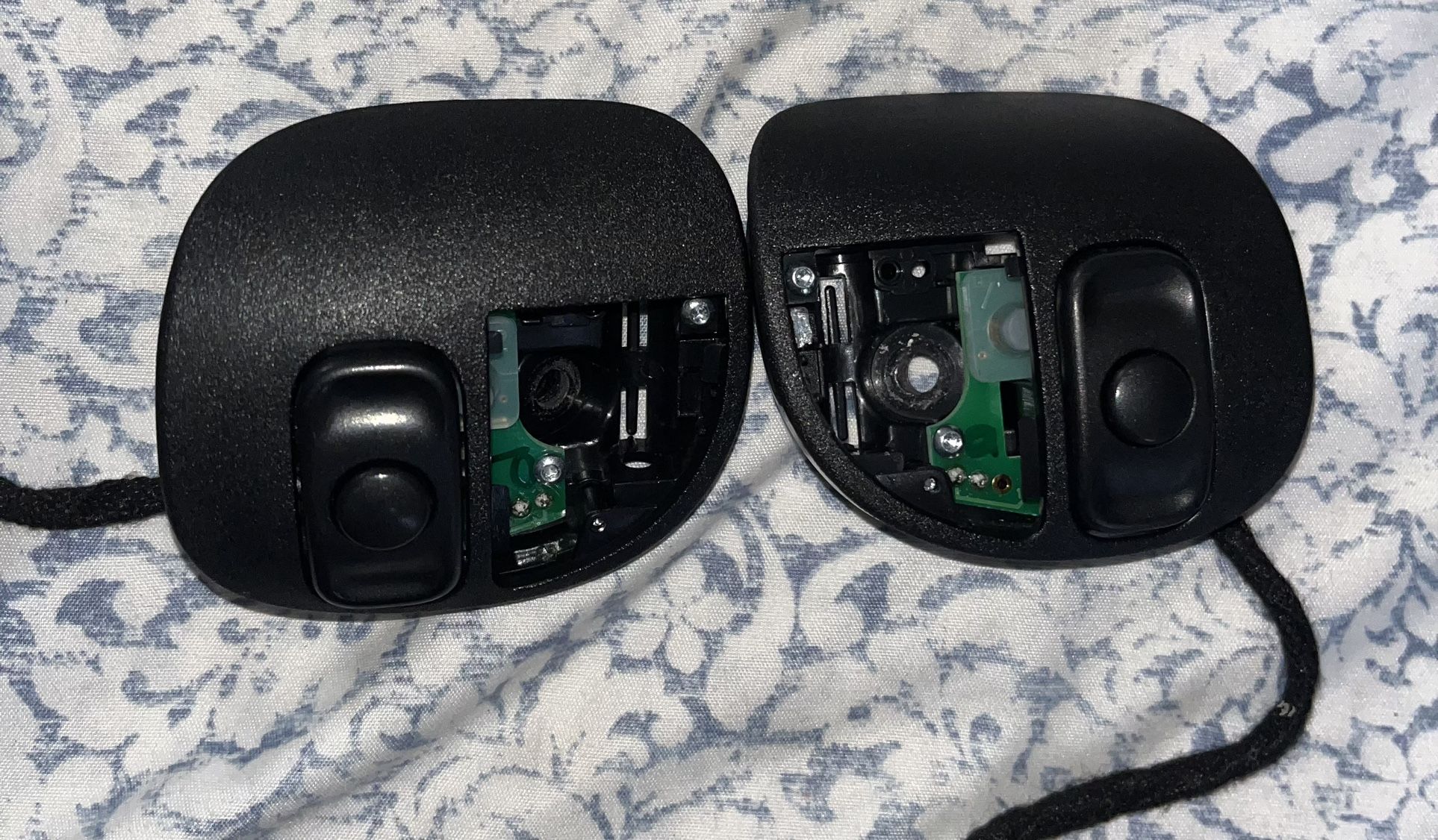 Left and Right 2015-23 Dodge/Chrysler/Jeep Steering Wheel Control Switches