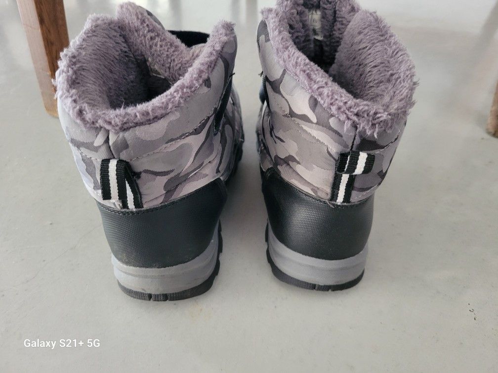 snow boots for boys and girls