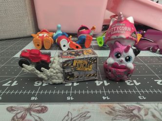 Mini brands frozen moments