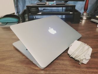Apple MacBook Pro, 500gb, 16gb Ram, Microsoft Office, Updated OS, 15