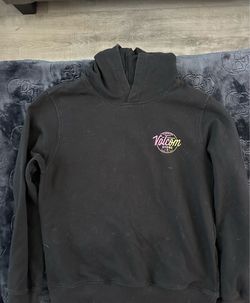 Girl volcom sweater