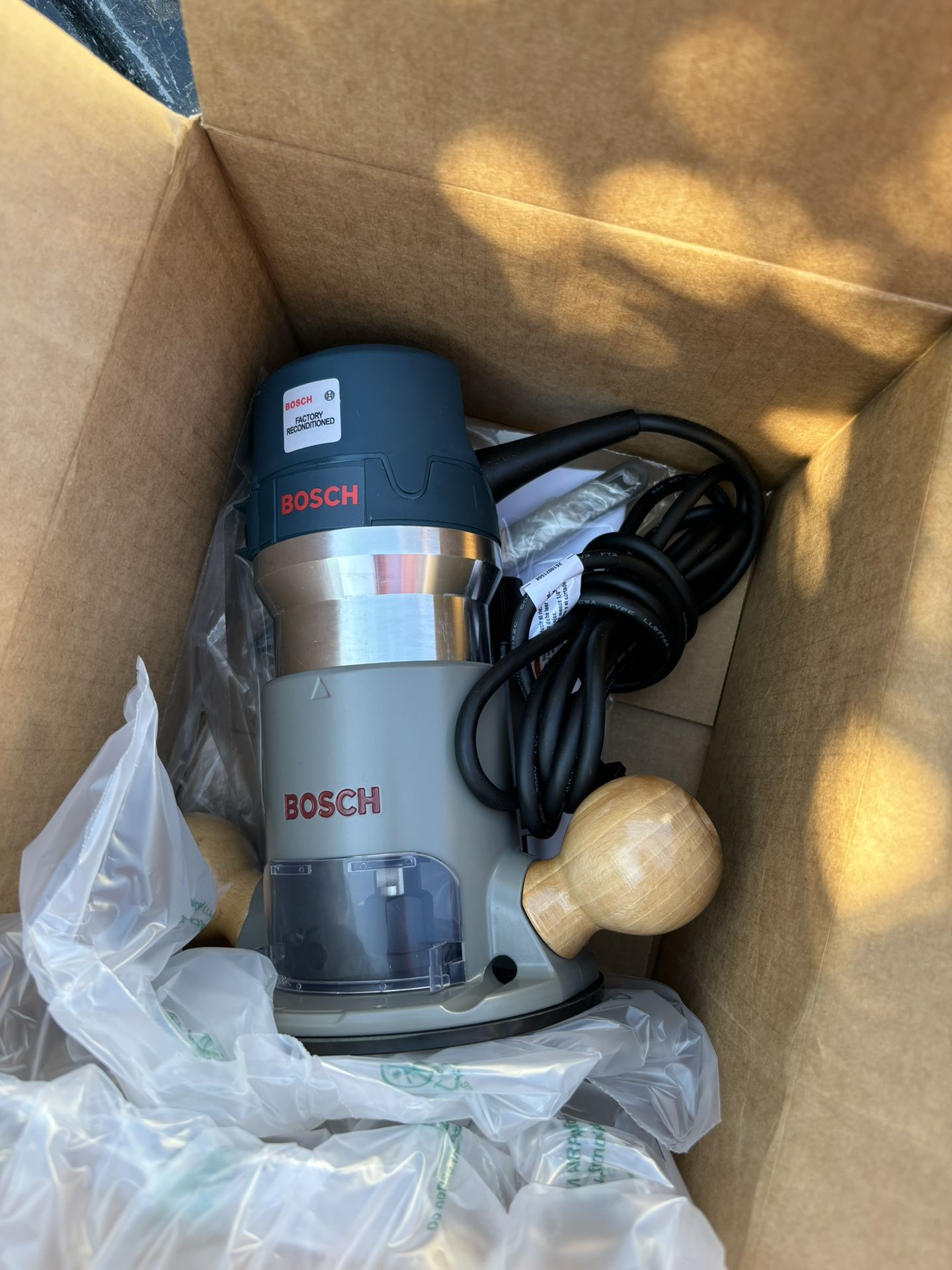 Bosch Factory-Reconditioned 2HP 120V Corded Router