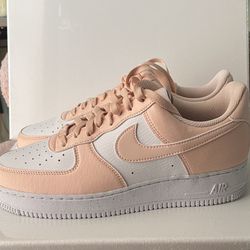 Brand New - Women’s Nike AF1 9.5