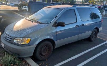 2003 Toyota Sienna