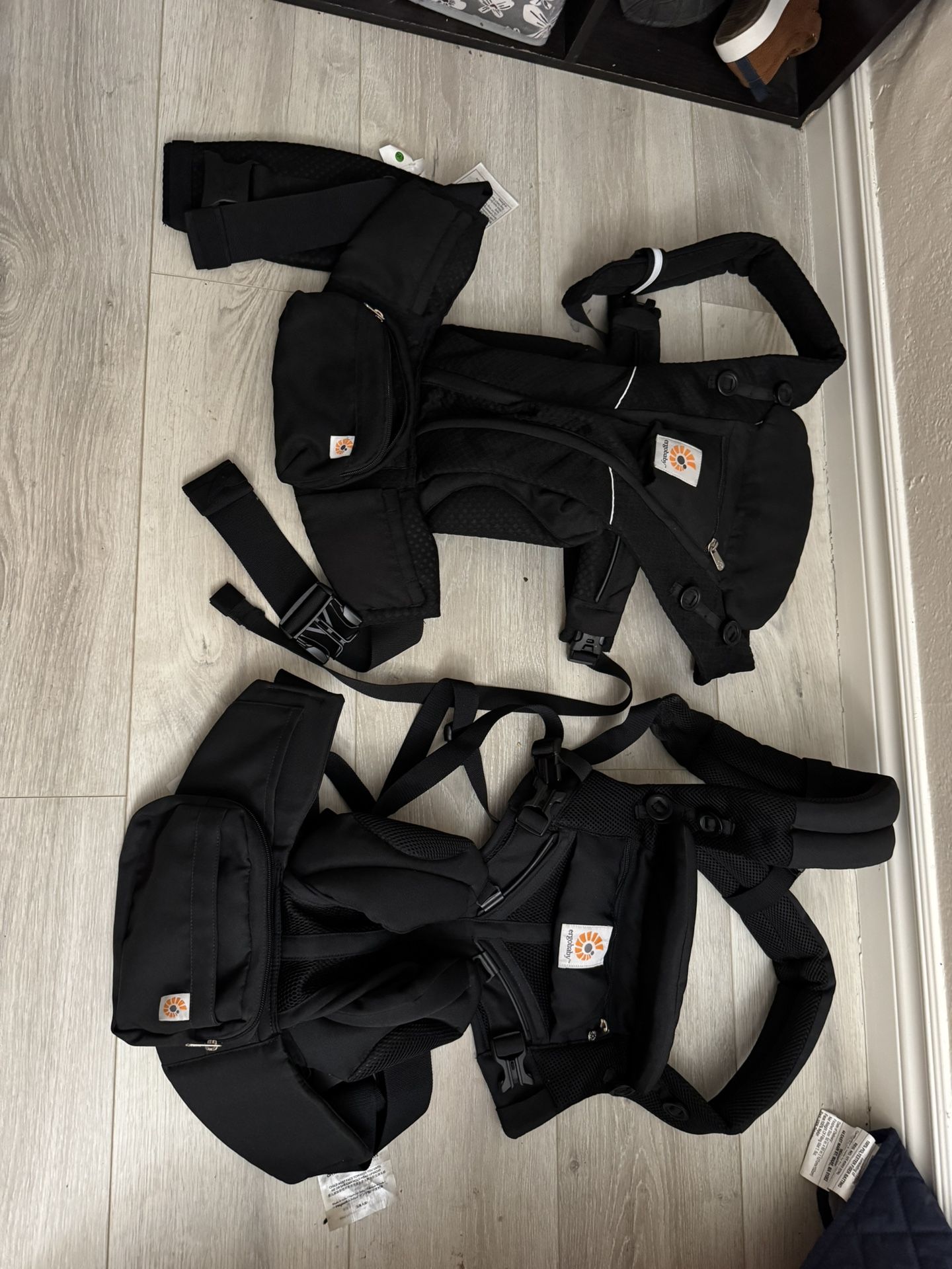 Ergobaby Omni Dream Baby Carrier x2 Like New Never Used