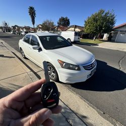 Car Keys/Fobs/Llaves De Autos 