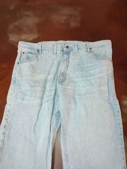 Wrangler light blue jeans Size: 44x30 Mens