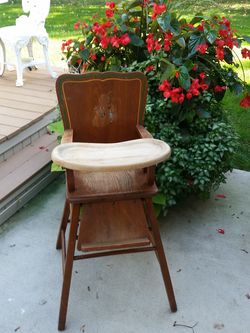 High chair solid wood.