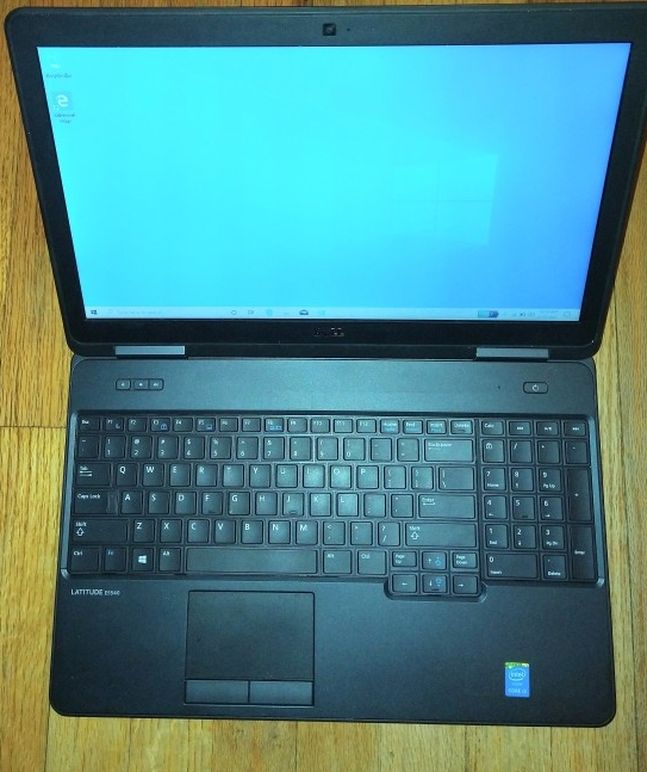 Dell Latitude 16 Inch Business Grade Laptop Intel Core i5 8 GB RAM 500 GB HD DVDRW Webcam HDMI Wi-Fi Windows 10 Professional