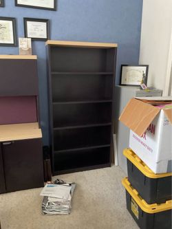 5  pcs.  office  furnitures  -  $500