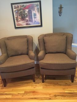 Brand new 2 chairs from art van