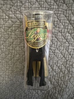 Cork Pops Legacy Wine Bottle Opener - Black