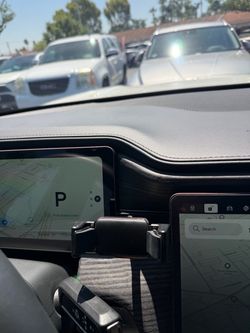 Rivian R1S or R1T phone holder