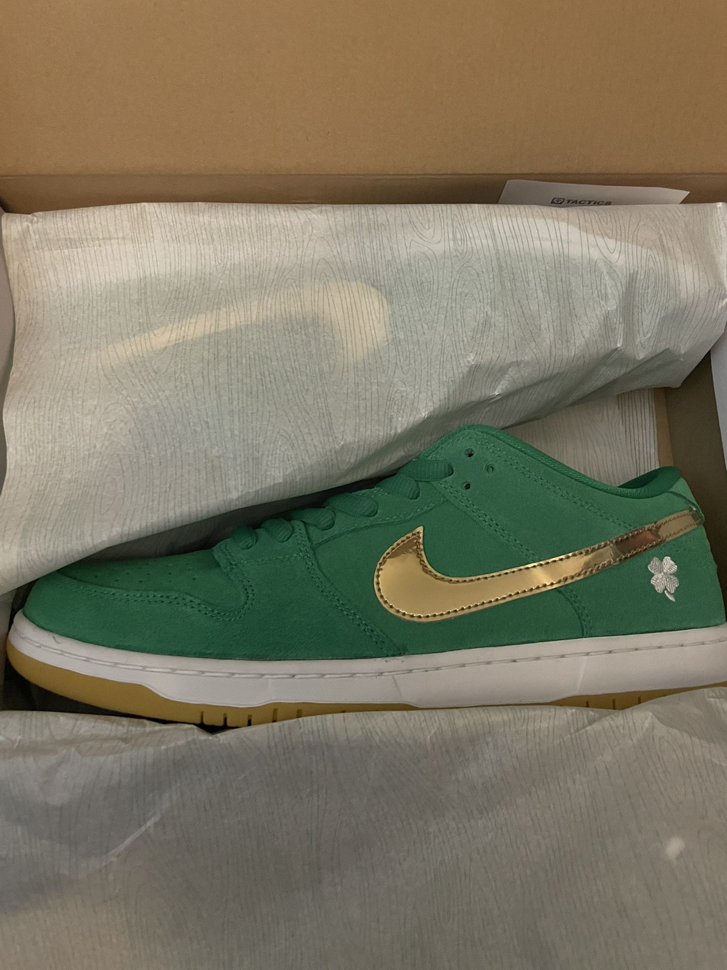 Nike SB Dunk Low Pro