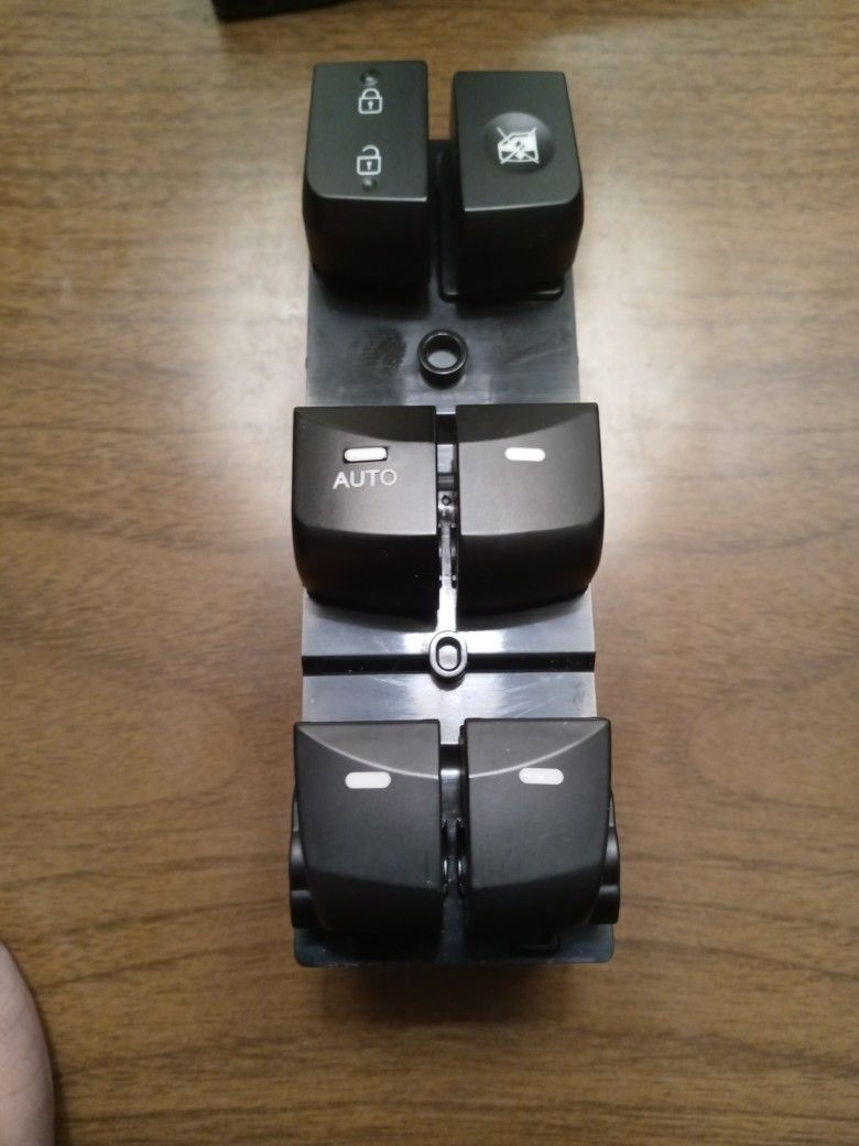 Hyundai Power Window Main Switch Assembly