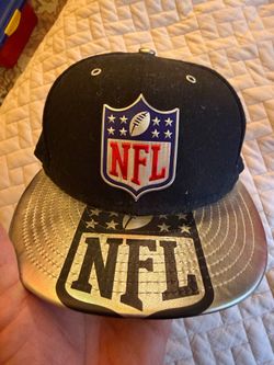 New Era 59Fifty NFL Shield Metal Badge Fitted Hat - Size 7 1/4