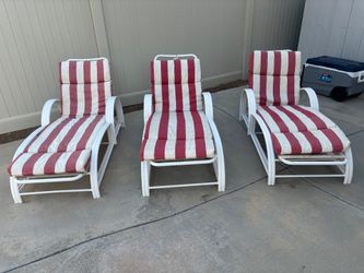 Lounge Chairs w/ Cushions