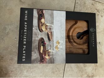 Wine appetizer plates