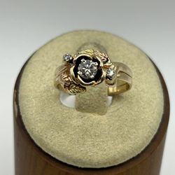 14k Gold Diamond Ring