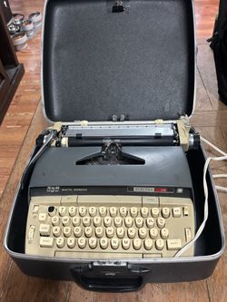 Type writer smith corona 110