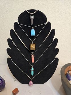 Crystal Stone Pendant Necklace