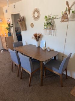 Dining Table with 4 Chairs