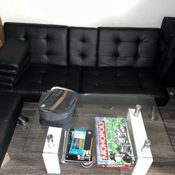 🛋️ Black Futon Sofa Bed – Clean, Comfy, and Ready to Relax