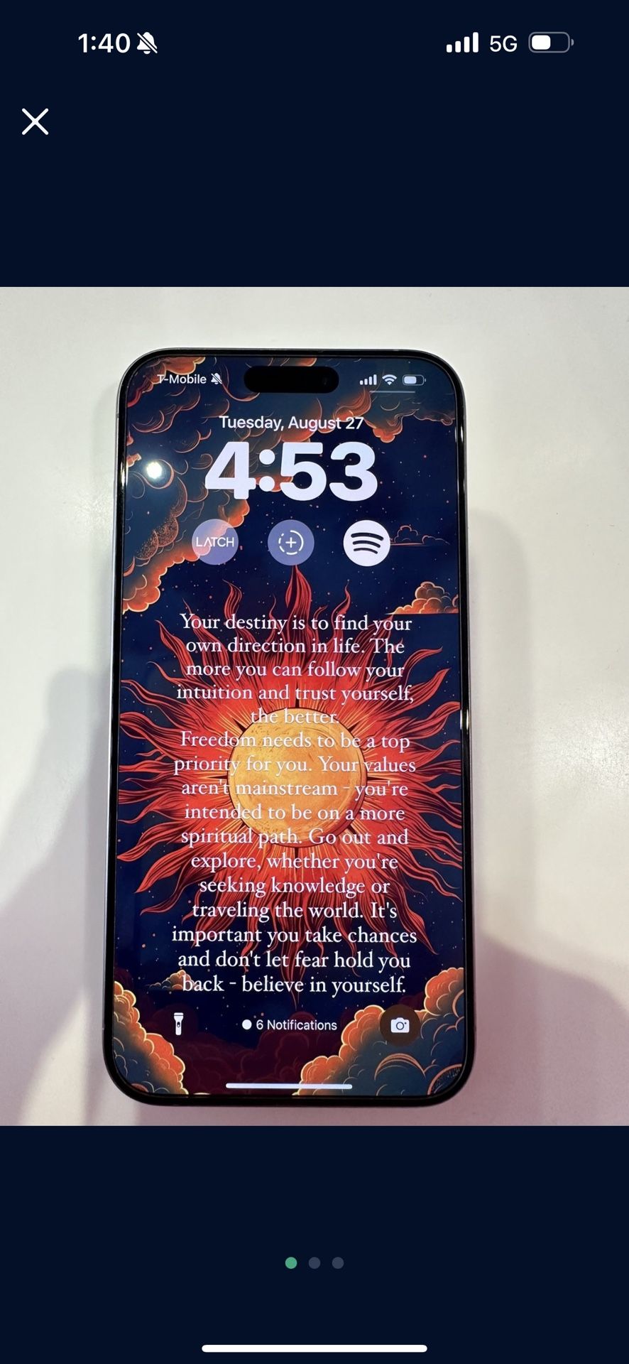 Iphone 15 pro max 256g jamais réparé Batterie 87% avec facture