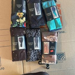 Torrid Legging New With Tags Bundles X 6 Pair 30$