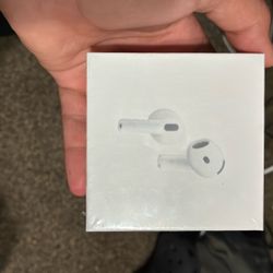 AirPods 4