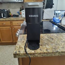 Keurig Coffee Maker / Cafetera Keurig