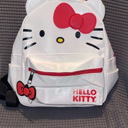 Hello Kitty Med Backpack 