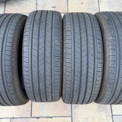 4 Michelin Tires 235/55/19