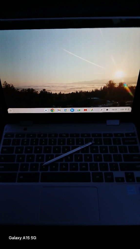 Samsung Chrome Book Plus V2