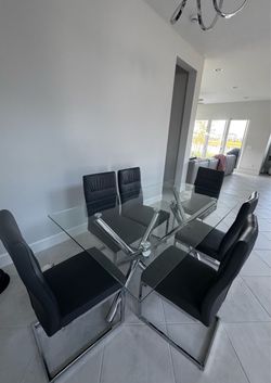 Dining room set