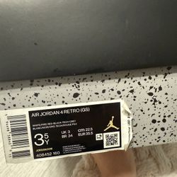 Air Jordan 4 Retro