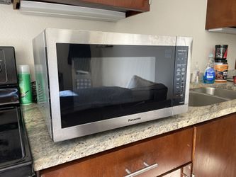 Panasonic 1100W High Power Microwave