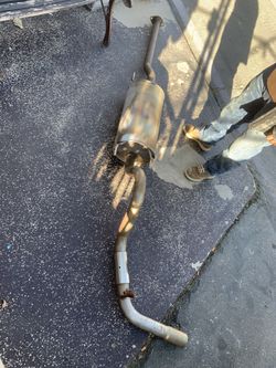 Toyota Tacoma muffler