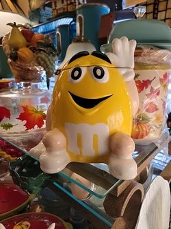 Vintage Yellow M & M Cookie Jar 2000 $25
