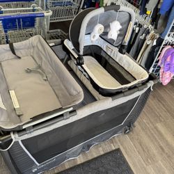 Pack And Play Set 
